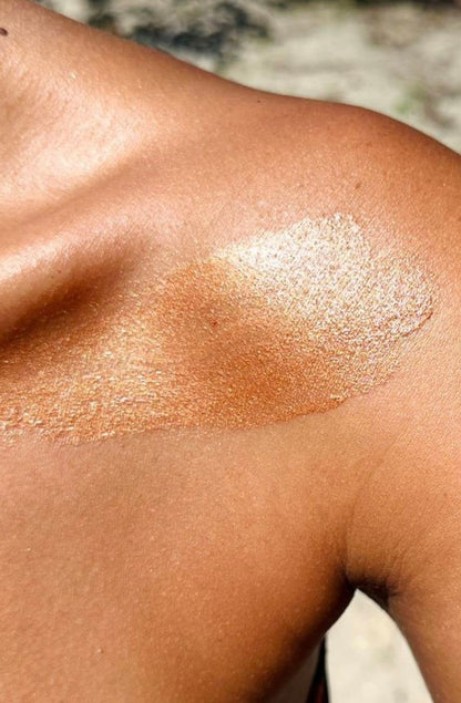 Aurum bronceador iluminador